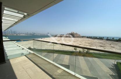 Apartment - 2 Bedrooms - 4 Bathrooms for sale in The 8 - The Crescent - Palm Jumeirah - Dubai