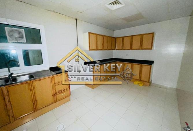 87028432 - Property Image 2