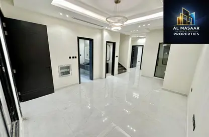 فيلا - 5 غرف نوم - 7 حمامات للبيع في الحليو 2 - الحليو - عجمان