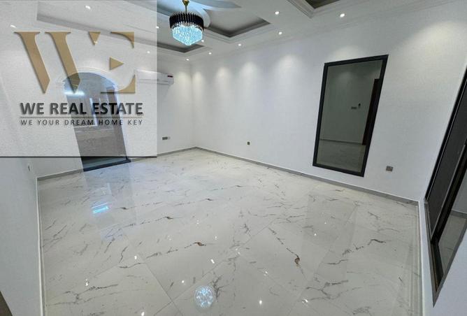 142385830 - Property Image 2