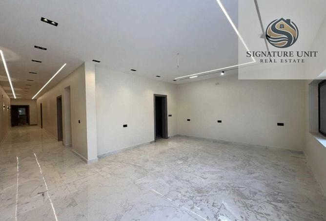 136079605 - Property Image 2