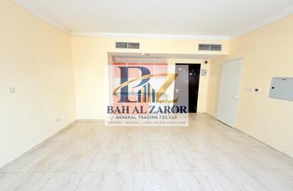 Apartment - Studio - 1 for rent in Fire Station Road - Muwaileh - Sharjah