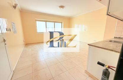 Apartment - Studio - 1 for rent in Fire Station Road - Muwaileh - Sharjah Apartment - Studio - 1 for rent in Fire Station Road - Muwaileh - Sharjah