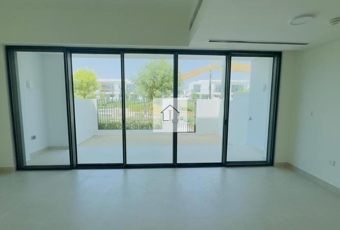 3-bed townhouse in Lillia · Brand new — photo 2