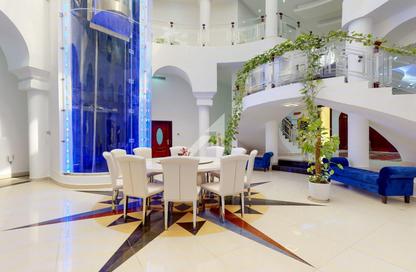 Villa - 7+ Bedrooms - 7+ Bathrooms for rent in Sector E - Emirates Hills - Dubai