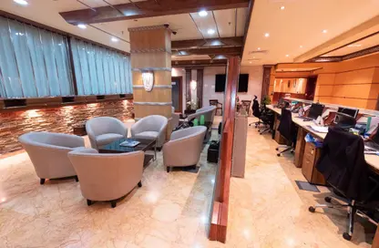 مكتب - غرفة نوم - 4 حمامات للايجار في مركز البرشا التجاري - البرشاء 1 - البرشاء - دبي