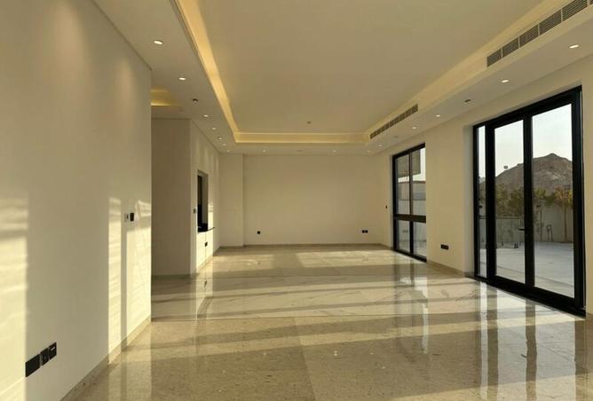 56127559 - صورة العقار 2