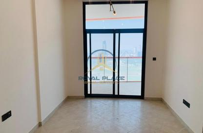 Apartment - 1 Bedroom - 4 Bathrooms for rent in Binghatti Avenue - Al Jaddaf - Dubai