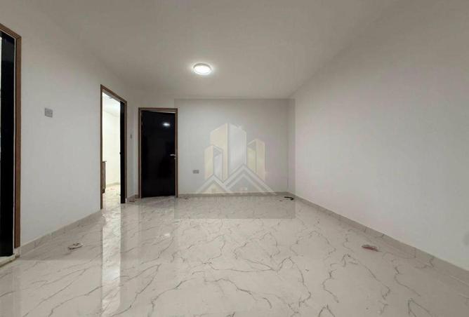117279227 - Property Image 3