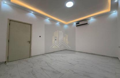 Apartment - 1 Bedroom - 2 Bathrooms for rent in Khalifa City A Villas - Khalifa City A - Khalifa City - Abu Dhabi