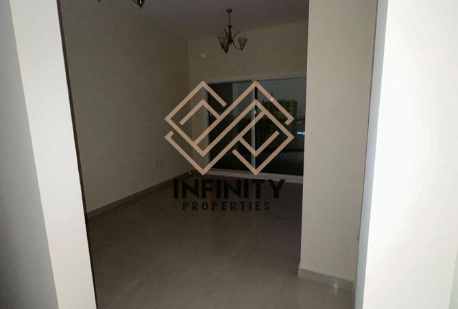 100409938 - Property Image 2