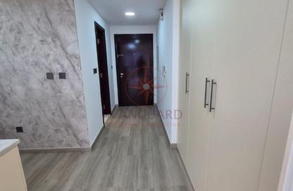 Apartment - Studio - 1 for rent in Al Waleed Paradise - JLT Cluster R - Jumeirah Lake Towers - Dubai