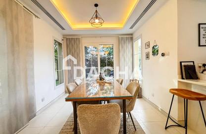 Villa - 2 Bedrooms - 3 Bathrooms for rent in Springs 9 - The Springs - Dubai