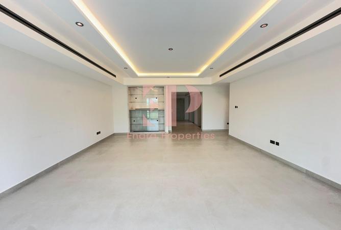 136093608 - Property Image 2
