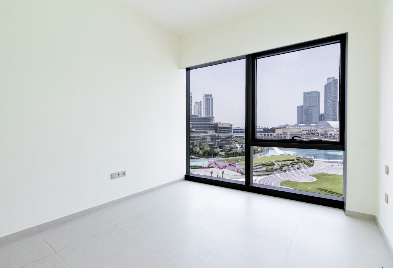 Luxurious Apartment|Prime Location — image 13