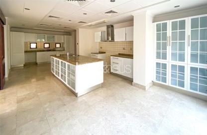 Villa - 5 Bedrooms - 5 Bathrooms for rent in Meadows 6 - Meadows - Dubai Villa - 5 Bedrooms - 5 Bathrooms for rent in Meadows 6 - Meadows - Dubai