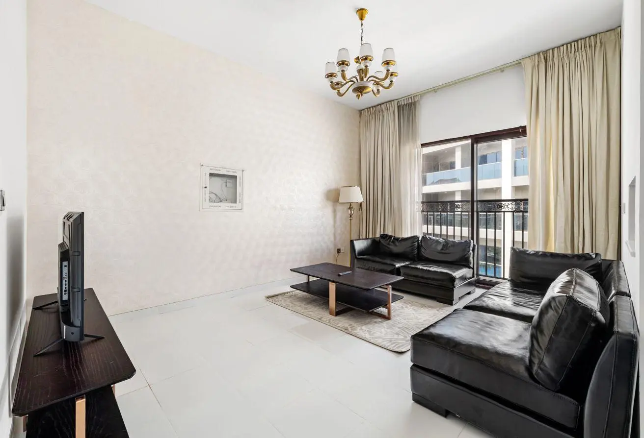 71904782 - Property Main Image