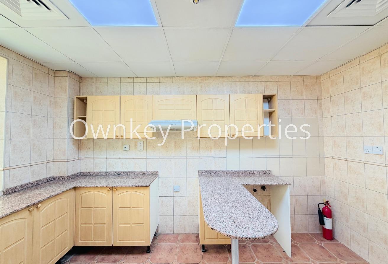 Chiller AC Free | Spacious 2-BR Apt |Near To Metro photo 9
