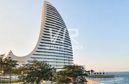 شقة - 3 غرف نوم - 5 حمامات للايجار في برج السيل - الدانة - شاطئ الراحة - أبوظبي