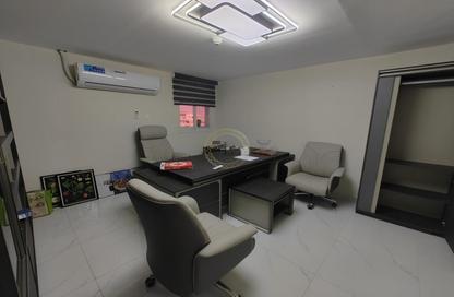 Office Space - Studio - 1 Bathroom for rent in Hai Al Salama - Central District - Al Ain