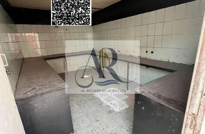 سكن عمال - استوديو - 8 حمامات للايجار في مبنى جيباس 2 - عجمان الصناعية 2 - المنطقة الصناعية - عجمان