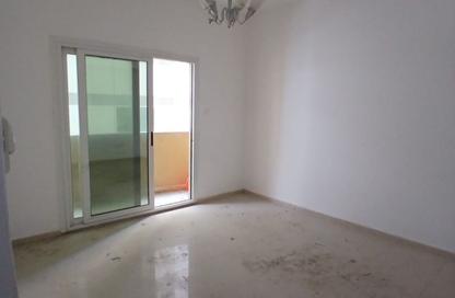 Apartment - 1 - 1 for rent in Al Khan Corniche - Al Khan - Sharjah Apartment - 1 - 1 for rent in Al Khan Corniche - Al Khan - Sharjah