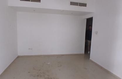Apartment - 1 - 1 for rent in Al Khan Corniche - Al Khan - Sharjah Apartment - 1 - 1 for rent in Al Khan Corniche - Al Khan - Sharjah