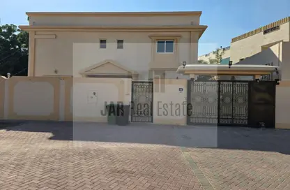 فيلا - 4 غرف نوم - 6 حمامات للايجار في منخول - بر دبي - دبي