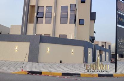 Villa - 4 - 6 for sale in Al Zaheya Gardens - Al Zahya - Ajman