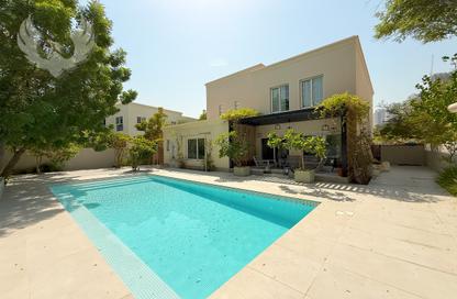 Villa - 4 Bedrooms - 4 Bathrooms for rent in Meadows 1 - Meadows - Dubai