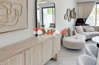Villa - 3 - 3 for sale in La Rosa 4 - La Rosa - Villanova - Dubai