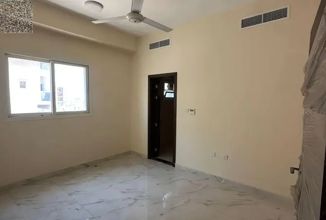156121139 - Property Image 3