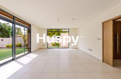 Villa - 5 Bedrooms - 7 Bathrooms for rent in West Yas - Yas Island - Abu Dhabi