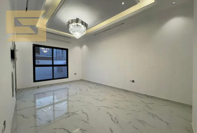 149563105 - Property Image 3