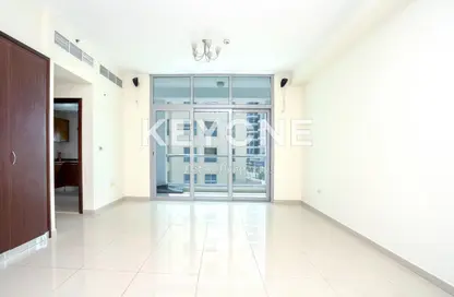 Apartment - 1 Bathroom for rent in DEC Tower 2 - DEC Towers - Dubai Marina - Dubai