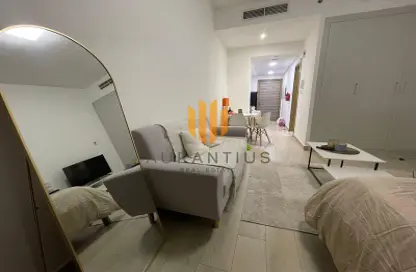 شقة - 1 حمام للايجار في بلوم تاورز سي - ابراج بلووم - الضاحية 10 - قرية جميرا الدائرية - دبي