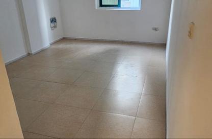 Apartment - 1 - 2 for rent in Al Majaz 2 - Al Majaz - Sharjah Apartment - 1 - 2 for rent in Al Majaz 2 - Al Majaz - Sharjah