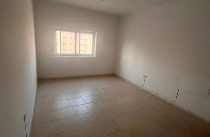 Apartment - Studio - 1 Bathroom for rent in Al Mujarrah - Al Sharq - Sharjah Apartment - Studio - 1 Bathroom for rent in Al Mujarrah - Al Sharq - Sharjah