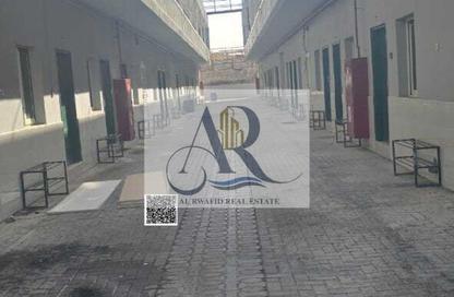 Labor Camp - Studio - 7+ Bathrooms for rent in SG 10 Building - Industrial Area 10 - Sharjah Industrial Area - Sharjah