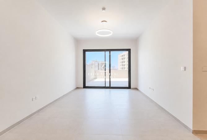135642077 - Property Image 2