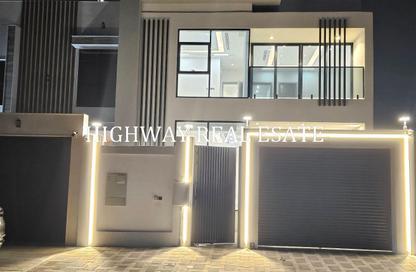 Villa - 5 - 6 for sale in Al Zahya - Ajman