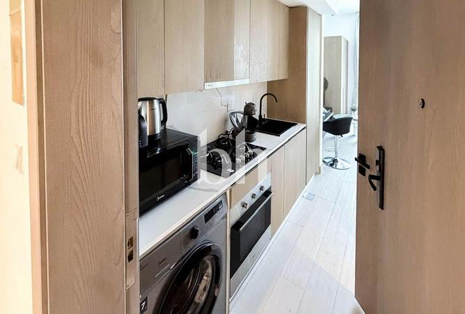 74231325 - Property Image 3