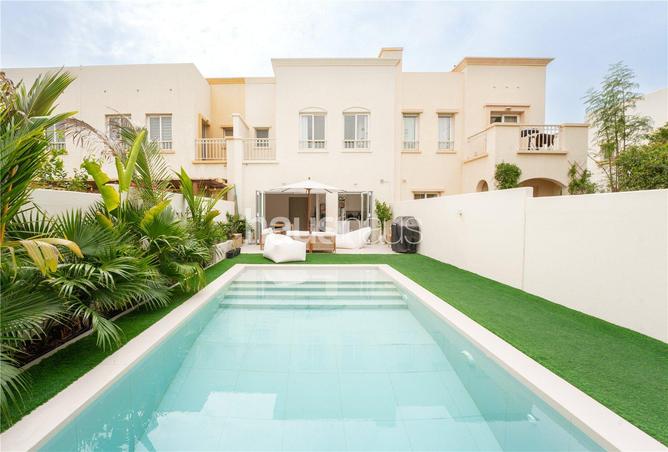 62075993 - Property Main Image