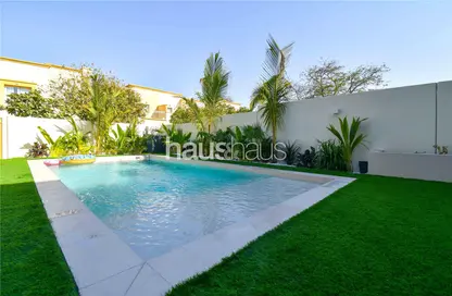 فيلا - 2 غرف نوم - 3 حمامات للبيع في الينابيع 10 - الينابيع - دبي