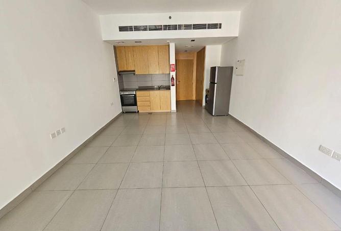 72732942 - Property Main Image