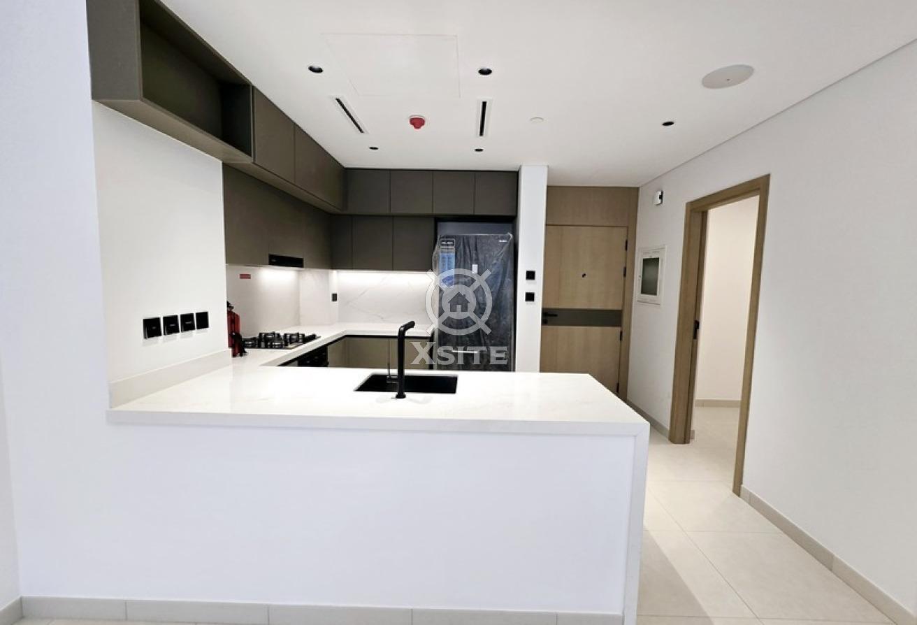 Classy 1 BR+Maid|Direct Access to Pool |Vacant Uni photo 5