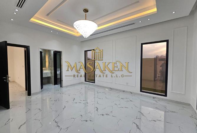 127927647 - Property Image 3