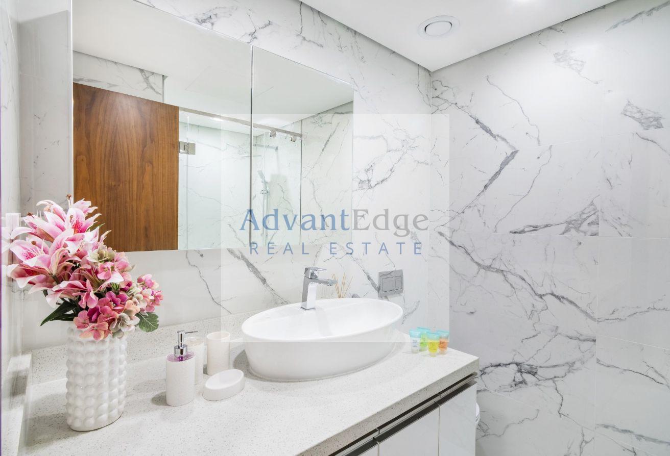 Excellent Location |Spacious Unit |Fully Furnished photo 11