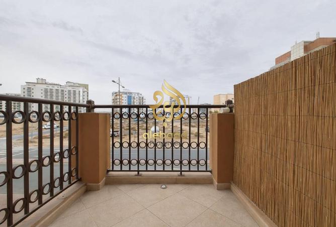 74237763 - Property Image 3