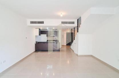 Villa - 4 - 5 for rent in Contemporary Style - Al Reef Villas - Al Reef - Abu Dhabi Villa - 4 - 5 for rent in Contemporary Style - Al Reef Villas - Al Reef - Abu Dhabi